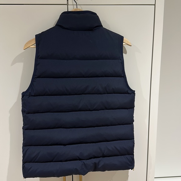 J.CREW puffer vest Navy size medium - Picture 2 of 4